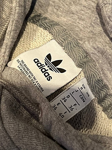 Толстовка Adidas (4 фото из 4)