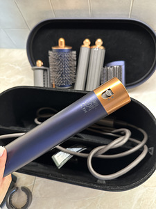 Dyson styler/long (6 foto / 7)