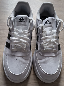 Adidas кросовки 44 размера (1 фото из 3)