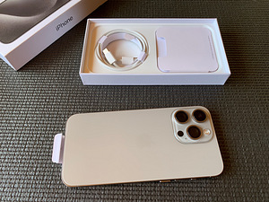 iPhone 15 pro max 256GB koopia (2 foto / 4)