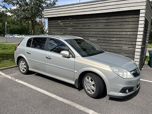 Opel Signum (2 foto / 4)