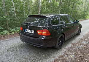 BMW 318 2.0 R4 105 kW (7 foto / 10)