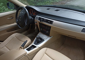 BMW 318 2.0 R4 105 kW (9 foto / 10)