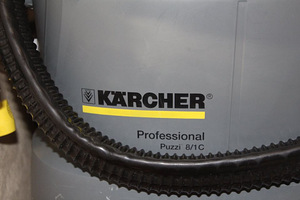 Kärcher Puzzi 8/1C Professional (4 foto / 7)