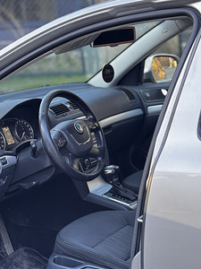 Skoda octavia (5 foto / 13)