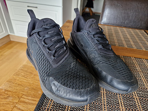 Nike AIR 270 s46 BLACK (3 foto / 3)