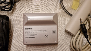 Sony MZ-R700PC recording minidisc walkman (3 foto / 5)