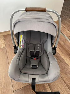 Nuna Pipa Next turvahäll + isofix alus (1 foto / 8)