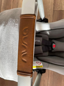 Nuna Pipa Next turvahäll + isofix alus (5 foto / 8)