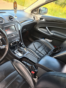 Ford mondeo 2012a 147kw (10 foto / 10)