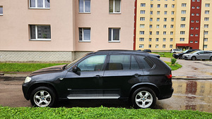 BMW X5 E70 M57 173kW (6 foto / 6)