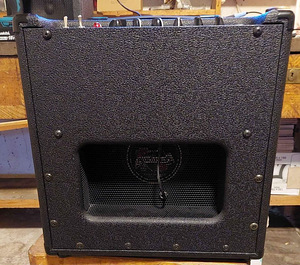 Kitarri lampvõimendi Blackheart bh15-112 (3 foto / 4)