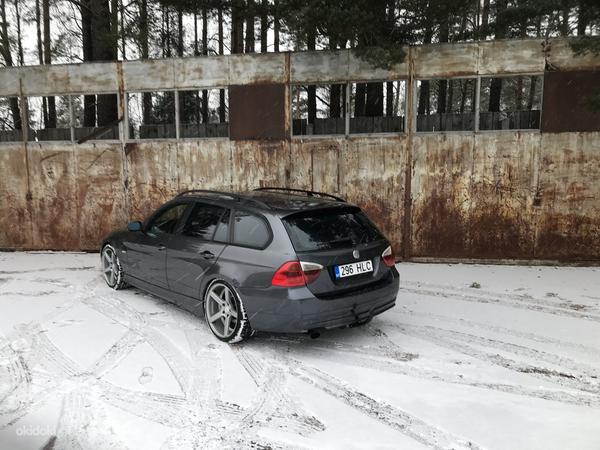 BMW E91 320d Shadowline 6k мануал (фото #6)