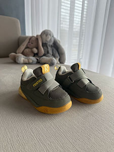 Kevadised tossud Reima, suurus 22 (2 foto / 4)