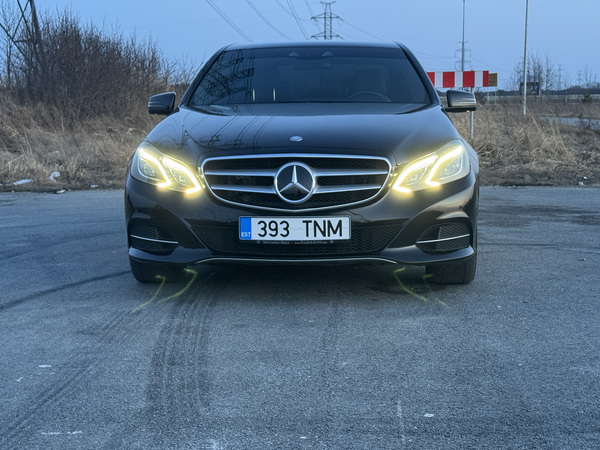 Mercedes-Benz E220