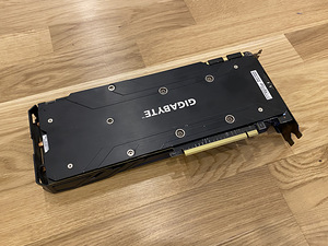 Gigabyte GTX 1080 8GB (2 foto / 3)