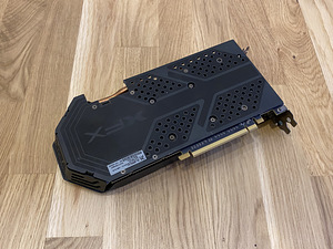 XFX GTS RX 580 8GB (2 foto / 3)