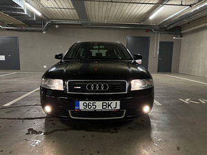 Audi A4 B6 1.9 TDI (2 foto / 14)
