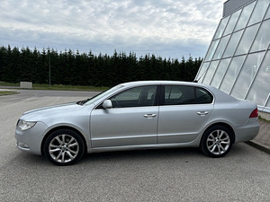 Skoda Superb 2.0 103kW (5 foto / 8)