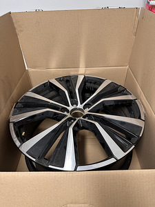 Литые диски Volvo 20” (1 фото из 2)