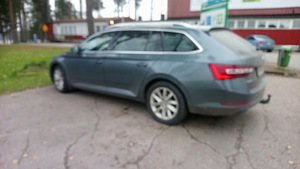 SKODA SUPERB (3V) 05.2016- (10 foto / 10)