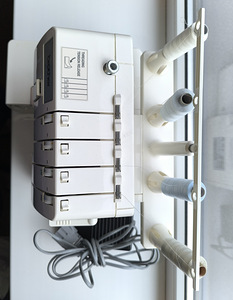 Brother Overlock Model 925 (2 foto / 10)
