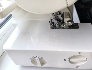 Brother Overlock Model 925 (4 foto / 10)