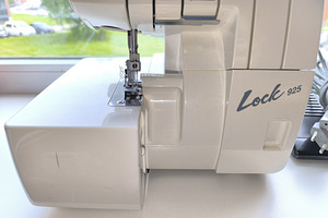 Brother Overlock Model 925 (5 foto / 10)