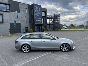 Audi a4 b8 2.0tdi (4 foto / 13)