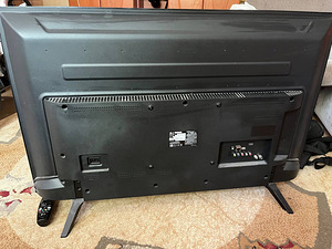 Отдам телевизор LG UJ620V (2 foto / 2)