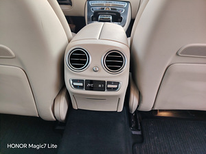Mercedes-Benz E350 (8 фото из 14)