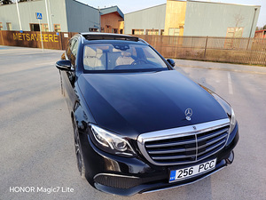 Mercedes-Benz E350 (1 фото из 14)