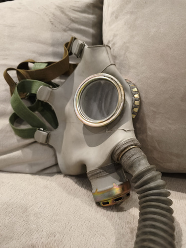 PDF 7 gasmask size 5