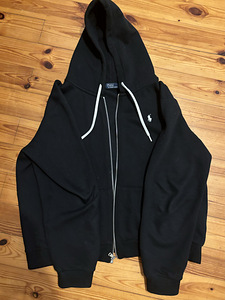 Polo Ralph Lauren (2 фото из 4)