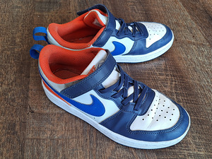 Nike tossud s 34 (1 foto / 3)