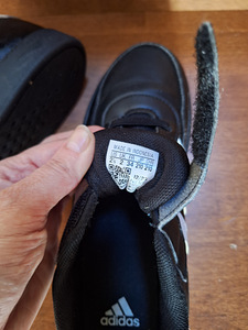 Adidase tossud s 34 (4 foto / 4)