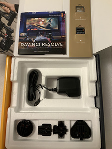 Blackmagic Video Assist 4K 7" 3G (5 foto / 7)
