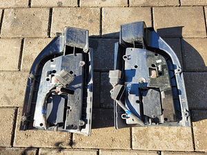 Volkswagen Transporter T5 esi ja taga tuled. (6 foto / 7)