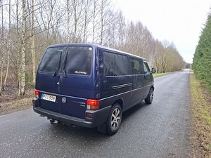 VW CARAVELLE LONG 2001 2,5TDI 111KW (3 foto / 10)
