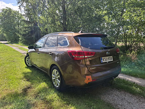 Kia Ceed 2017 Diisel, Automaat, Üv-08.2027 (3 foto / 15)