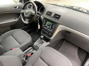 Škoda Yeti 2012 2,0-diisel automaat,4x4 (5 foto / 9)