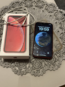 Apple iPhone XR 64GB (6 foto / 7)
