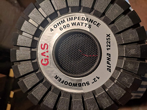 Subwoofer GAS ALPHA 1225x / 600W (2 foto / 2)