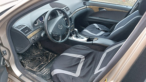 Mercedes benz W211 Varuosad (2 foto / 5)