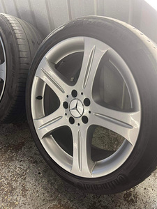 Mercedes Benz R18 erilaiused veljed. (2 foto / 6)