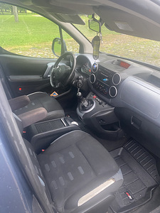 Citroen Berlingo XTR 1.6HDI (8 foto / 12)