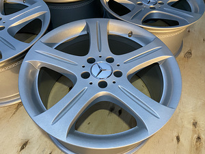 Mercedes Benz R18 et18/et28 (5 foto / 10)