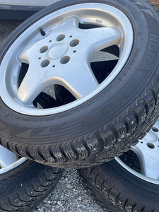 MB/Audi/VW 5x112 r16 (10 foto / 10)
