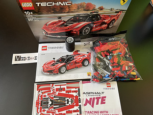 LEGO® Technic Ferrari FXX K (1 foto / 1)