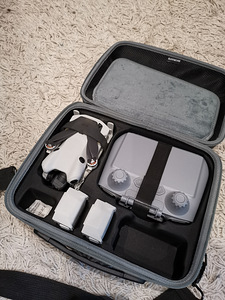 Droon DJI Mini 4 Pro droon, DJI RC 2, 2 akut, kott (2 foto / 6)